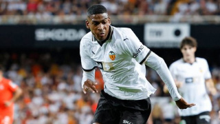 Valencia coach Baraja: We must keep Mosquera here