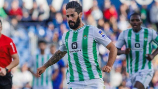 Real Betis midfielder Isco admits breaking Man City promise to Pellegrini